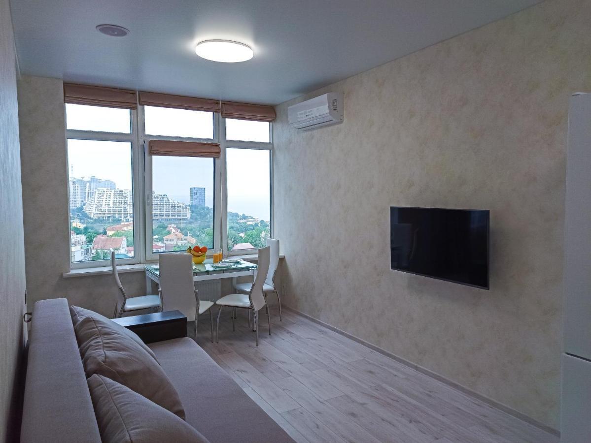 Sea Symphony Apartment โอเดสซา ภายนอก รูปภาพ